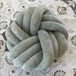 Sioloc Plush Soft Decorative Knot Pillow - Sage Green